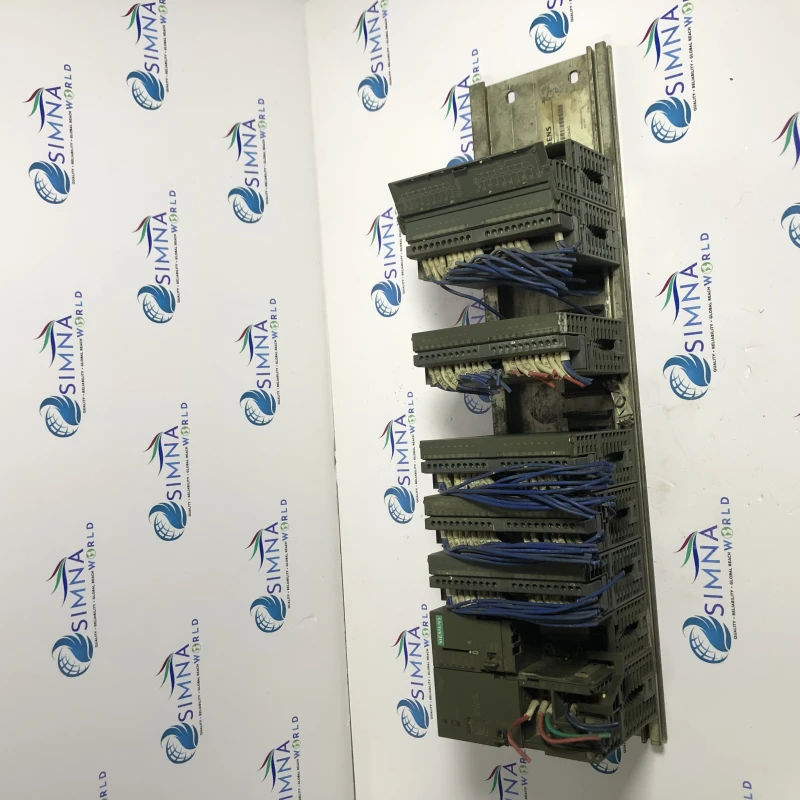 Siemens SIMATIC S7-300 PLC Rack with Power Supply and Digital I/O Modules thumbnail 3